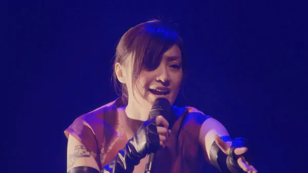 [BD日本演唱会][鬼束ちひろ Chihiro Onitsuka – LIVING WITH A GHOST 2021][BDMV][22.9GB][百度网盘]