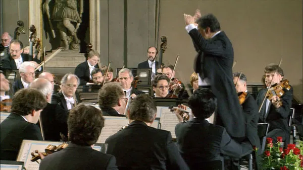[欧洲音乐会 Europakonzert 1995 from Florence][BDMV][21.2GB][BD欧美演唱会][百度网盘]