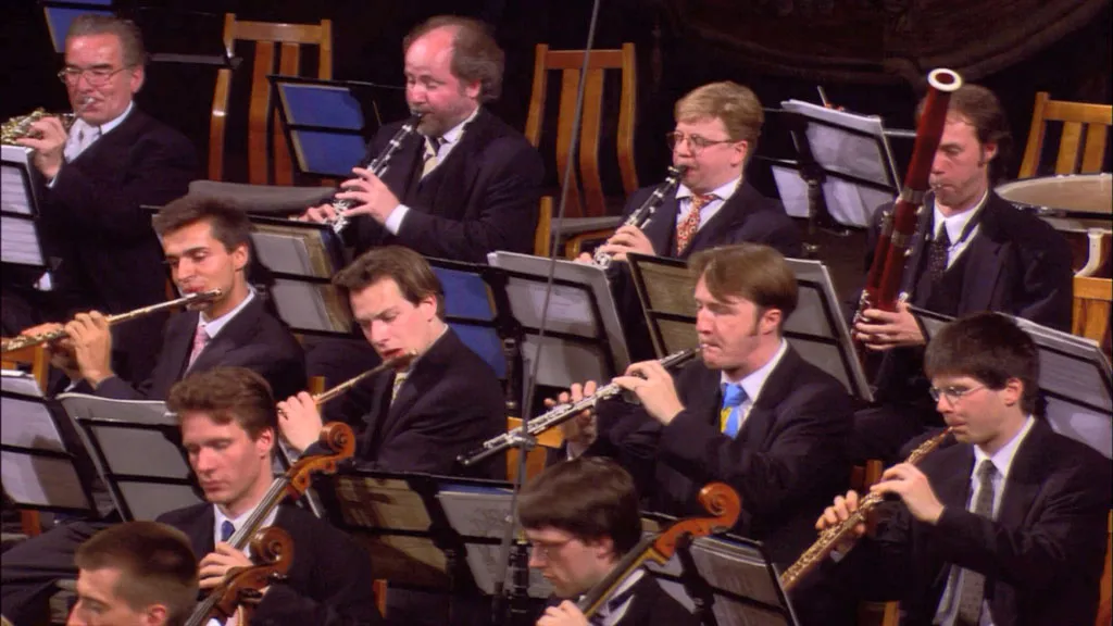 [BD欧美演唱会][欧洲音乐会 Europakonzert 1996 from St. Petersburg][BDMV][20.7GB][百度网盘]