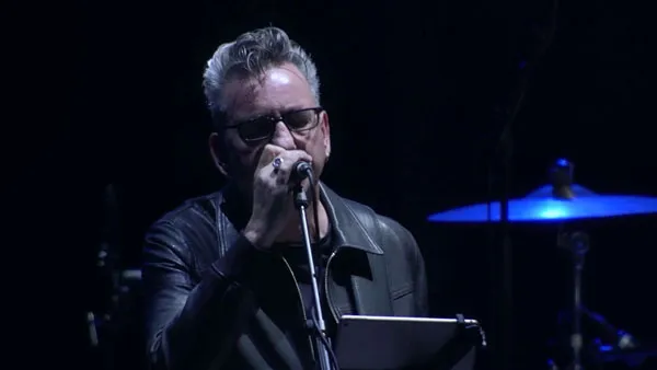 [BD欧美演唱会][理察·霍利 Richard Hawley – Live At Halifax Piece Hall 2022][BDMV][11GB][百度网盘]
