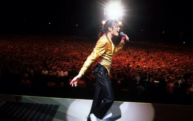 [DVD欧美演唱会][Michael Jackson 迈克尔杰克逊世界巡演之罗马尼亚·布加勒斯特演唱会][DVD ISO 7.53G][百度网盘]