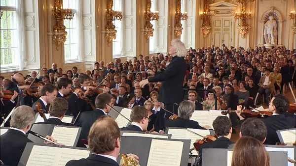 [BD欧美演唱会][欧洲音乐会 Europakonzert 2013 from Prague][BDMV][20.8GB][百度网盘]