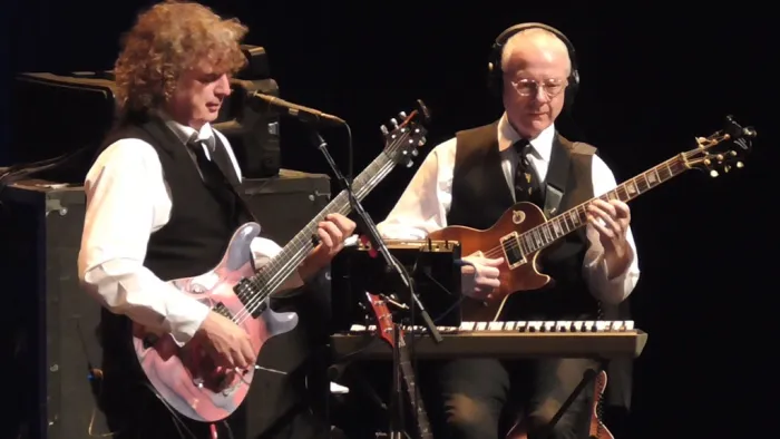 [BD欧美演唱会][King Crimson – Radical Action To Unseat The Hold Of Monkey Mind 2016][BDMV 38.1G][百度网盘]