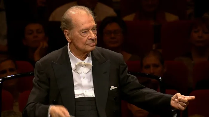 [欧美演唱会][贝多芬交响曲全集 Rafael Frühbeck de Burgos – Beethoven Symphonies 1-9 ][BDMV 3碟][118G][百度网盘]