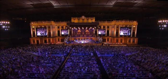 [欧美演唱会][安德烈·瑞欧 – 音乐剧的魔法 Andre Rieu – Magic Of The Musicals 2014][BDMV][22.1 G][百度网盘]