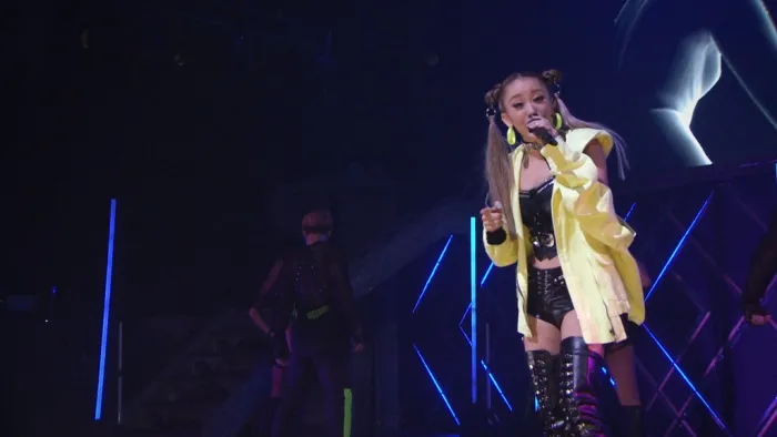 [BD日本演唱会][倖田来未 – Koda Kumi Live Tour 2019 re(LIVE) ~Black Cherry~ 2020][BDISO][38.1G][百度网盘]