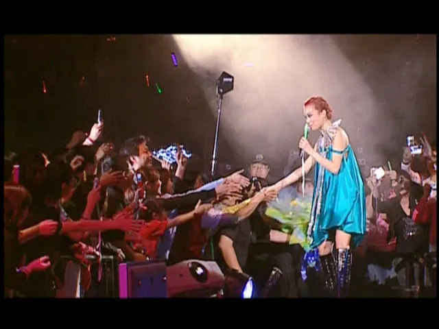 [DVD香港演唱会][容祖儿 Reflection of Joey s Live2005演唱会 卡拉OK 3DVD][DVDISO][16.79GB][百度网盘]