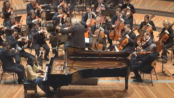 [BD欧美演唱会][贝多芬 第1-5钢琴协奏曲 Beethoven – Piano Concertos 1-5 – Mitsuko Uchida, Berliner Philharmoniker, Sir Simon Rattle – 2018][BDMV][38.7GB][百度网盘]