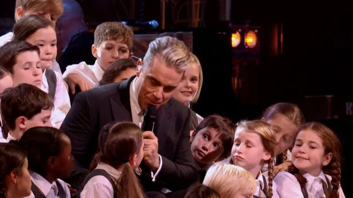 [BD欧美演唱会]罗比·威廉姆斯 Robbie Williams – One Night at the Palladium 2013[BDMV][28.1G][百度网盘]