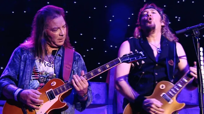 [BD欧美演唱会]铁娘子乐队 Iron Maiden – En Vivo! 2012 1080p Blu-ray AVC DTS-HD MA 5.1[BDMV][46.1G][百度网盘]