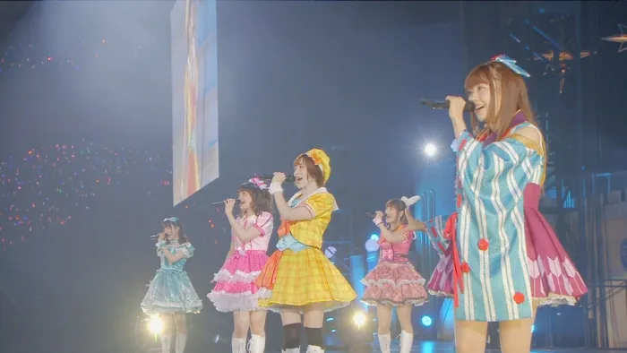 [BD日本演唱会][偶像大师灰姑娘女孩 6th 演唱会 THE IDOLM@STER CINDERELLA GIRLS 6thLIVE MERRY-GO-ROUNDOME!!! @NAGOYA DOME][5BD+1CD][179G][百度网盘]