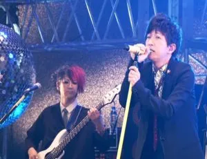 BD日本演唱会：TETSUYA - TETSUYA LIVE 2019 THANK YOU 4950 2020（46.25G BDISO 百度网盘资源）-小文资源网