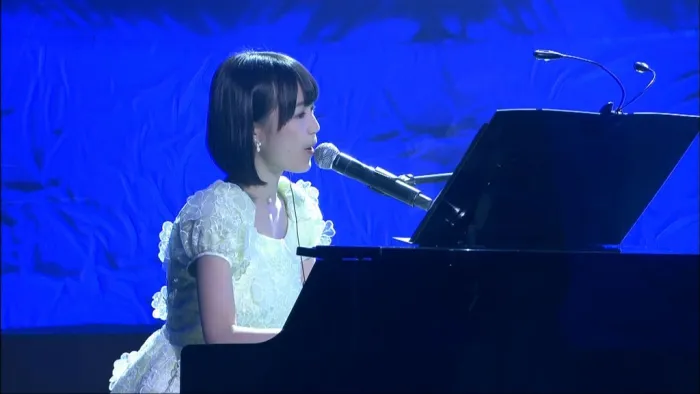 [BD日本演唱会][第3届AKB48红白对抗歌合战 Dai 3 Kai AKB48 Kohaku Taiko Utagassen 2013][2BD ISO][71.59G][百度网盘]