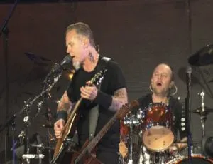BD欧美演唱会：Metallica 2009年Orgullo Pasion y Gloria超燃现场 37.7G百度网盘资源-小文资源网