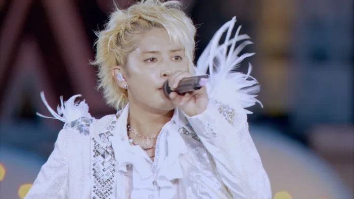 [BD日本演唱会][NEWS LIVE TOUR 2012 – Utsukushii Koi ni Suruyo][2BDMV][62.8G][百度网盘]