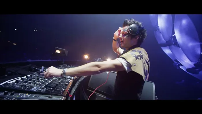 [BD欧美演唱会][欧洲2013最High的劲爆DJ现场 Qlimax Immortal Essence 2013][ISO 27.3G][百度网盘]