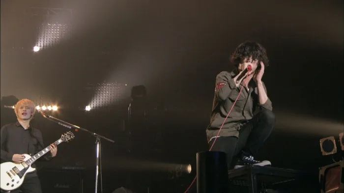 [BD日本演唱会][ONE OK ROCK – Zankyou Reference TOUR in YOKOHAMA ARENA 2012][BDISO][42.4G][百度网盘]