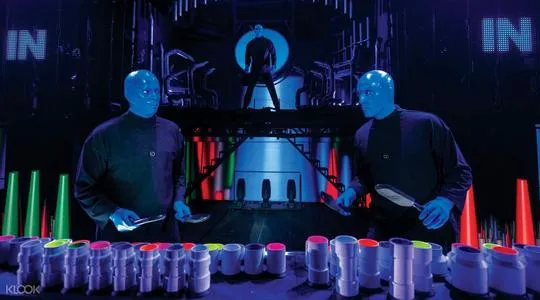 [BD欧美演唱会]蓝人组合超级巡回音乐会Blue Man Group – How to Be a Megastar Live.2008 [ISO][42.1G][百度网盘]