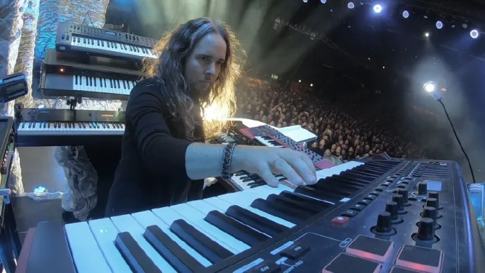 [BD欧美演唱会]Ayreon – Electric Castle Live and Other Tales 2020[BDMV][46.1G][百度网盘]