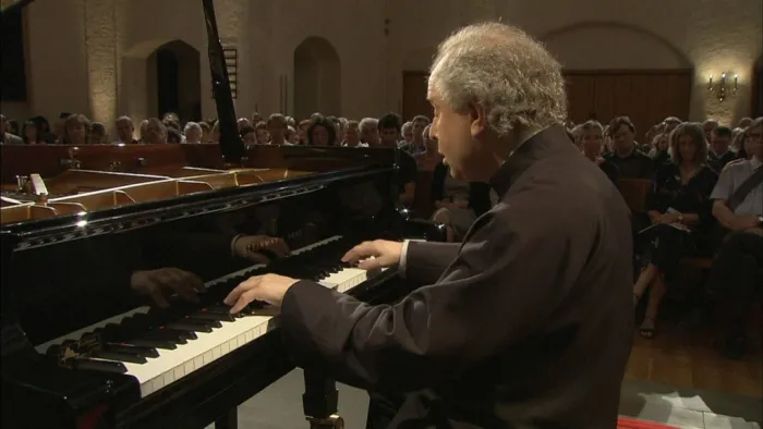 [BD欧美演唱会]Andras Schiff plays Bach 2010 Bluray 1080i[BDMV][36.8G][百度网盘]