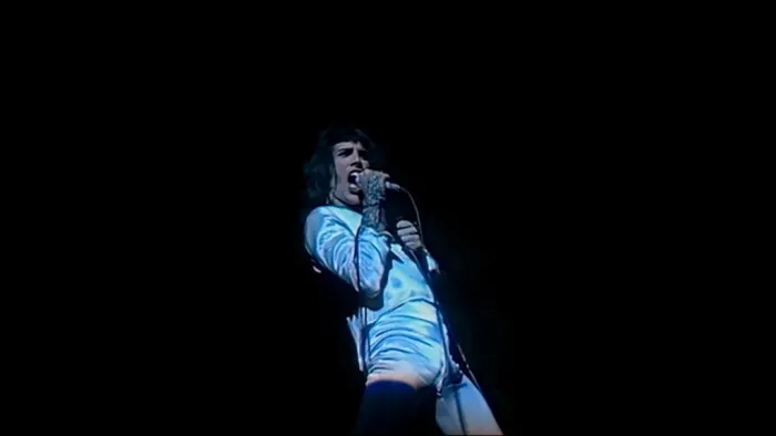 [BD欧美演唱会][皇后乐队1974年彩虹剧场演唱会 Queen Live At The Rainbow 1974][BDMV 24.1G][百度网盘]