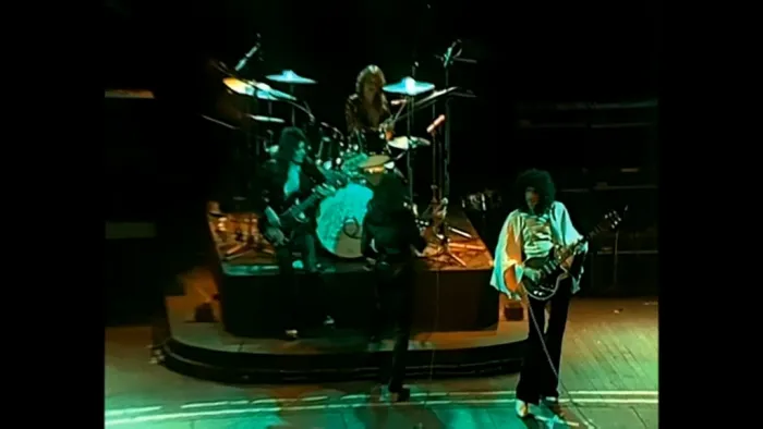 [BD欧美演唱会][皇后乐队1974年彩虹剧场演唱会 Queen Live At The Rainbow 1974][BDMV 24.1G][百度网盘]