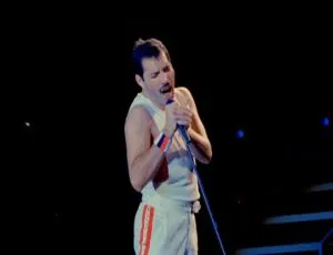 BD 珍藏：皇后乐队 1986 布达佩斯现场《匈牙利狂想曲》 34.1G 百度网盘资源-小文资源网