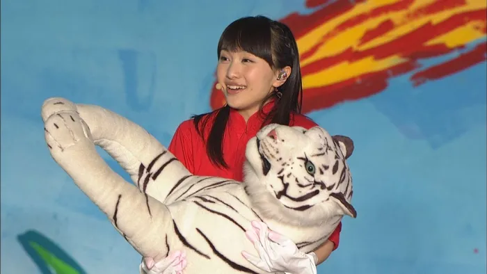 [BD日本演唱会][Momoclo no Kodomo Matsuri 2013 – Mamore! Minna no Tobu Dobutsu Koen Tatakae! Momoiro Animal Z!][ISO][43G][百度网盘]