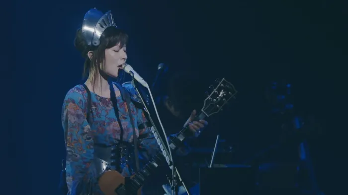 [BD日本演唱会][椎名林檎 Shiina Ringo – 椎名林檎と彼奴等の居る 真空地帯 2018][BDMV][28.4G][百度网盘]
