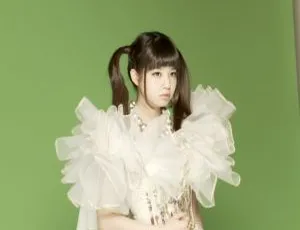 春奈露娜 2013 日本演唱会 OVERSKY CD+BD 8.64G 百度网盘资源-小文资源网