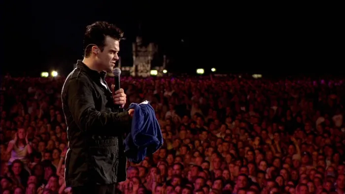 [BD欧美演唱会]罗比威廉姆斯2003年现场演唱会10周年纪念版 Robbie Williams Live at Knebworth 2013 10th Anniversary Edition[BDMV][33.7G][百度网盘]