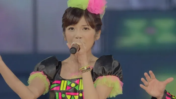 [BD日本演唱会]AAA演唱会 AAA BUZZ COMMUNICATION TOUR 2011 DELUXE EDITION 2011[BDISO][22.1G][百度网盘]