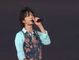 BD 珍藏！岚 ARAFES‘13 国立体育馆演唱会，57.2G 高清 M2TS 资源 百度网盘速存-小文资源网