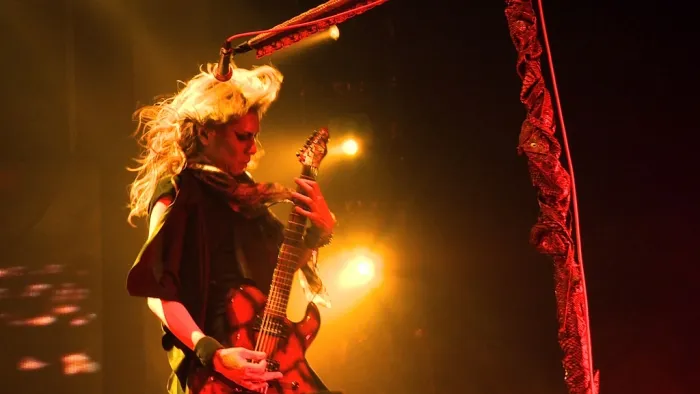 [BD日本演唱会][DIR EN GREY – TOUR16-17 FROM DEPRESSION TO_ [mode of UROBOROS] 2017][BDISO][20.6G][百度网盘]