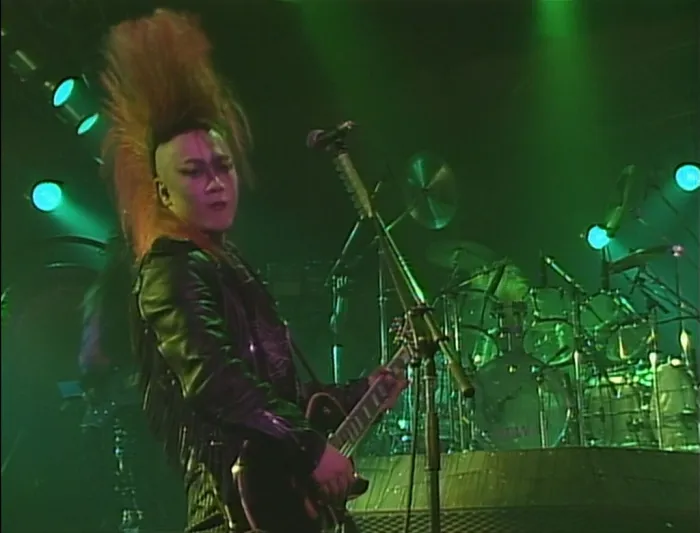 [BD日本演唱会]X VISUAL SHOCK Blu-ray BOX 1989-1992 Disc 1 – Blue Blood Tour 爆発寸前GIG [59min][ISO][17.52G][百度网盘]
