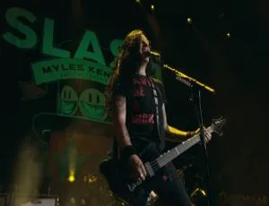 美国流行摇滚 Slash 2019 梦幻之旅演唱会BD高清 37.1G 百度网盘资源-小文资源网