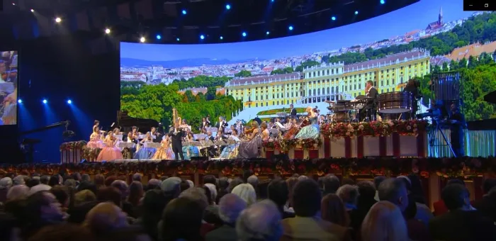 [BD欧美演唱会]安德烈·瑞欧 – 永恒的华尔兹 André Rieu – And The Waltz Goes On 2011[BDMV][41.7G][百度网盘]