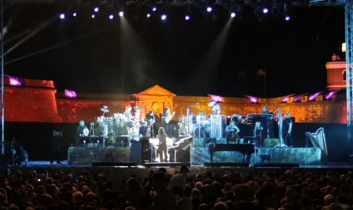 [BD欧美演唱会]雅尼波多黎各莫罗城堡现场音乐会 Yanni：Live at El Morro, Puerto Rico 2011 DIY简繁中字[ISO][22.56][百度网盘]