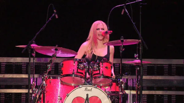 [艾薇儿美丽坏世界巡演 Avril Lavigne – The Best Damn Tour – Live in Toronto 2008][WEB-DL MP4][8.51GB][百度网盘]