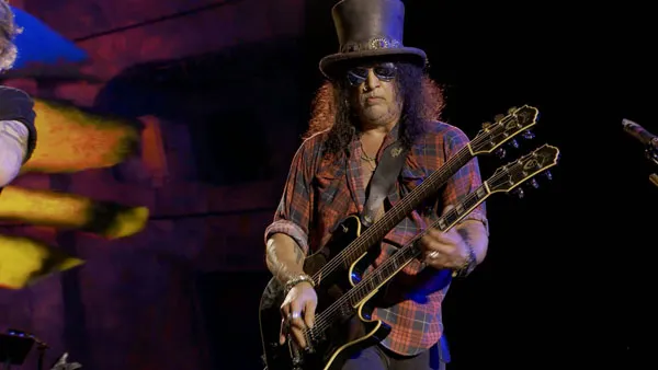 [枪与玫瑰 Guns N Roses – Live @ Glastonbury 2023][H265 4K 2160P][WEB-DL TS][31.4GB][百度网盘]