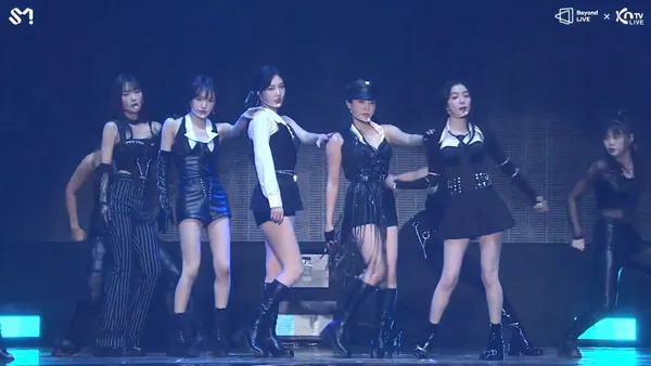 [Red Velvet 4th Concert -R to V- in 2023][HDTV MP4][11.38GB][百度网盘]