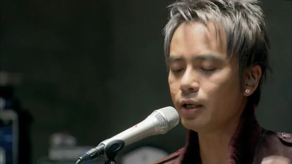 [李克勤2005演奏厅 Hacken Lee Concert Hall 2005][Remux MKV][10GB][百度网盘]