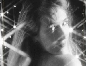 莫莉·刘易斯Molly Lewis《On The Lips 2024》24Bit-96kHz高解析度Flac 668MB 百度网盘资源-小文资源网