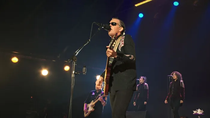 [BD欧美演唱会][Joe Bonamassa – Now Serving – Royal Tea Live From The Ryman 2021][BDMV][20.8G][百度网盘]