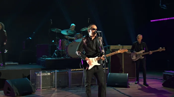 [BD欧美演唱会][Joe Bonamassa – Now Serving – Royal Tea Live From The Ryman 2021][BDMV][20.8G][百度网盘]