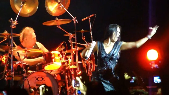 [BD欧美演唱会][塔雅·图仑尼 Tarja Turunen – Luna Park Ride 2015 Blu-ray AVC 1080i DTS-HD MA 5.1][BDMV][33.2G][百度网盘]