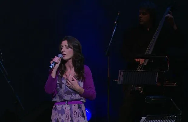 [BD欧美演唱会]茱丽安妮.泰勒：感动Live版 Julienne Taylor & the Celtic Connection.Live at the Lyric.2013 [BDMV][25.4G][百度网盘]