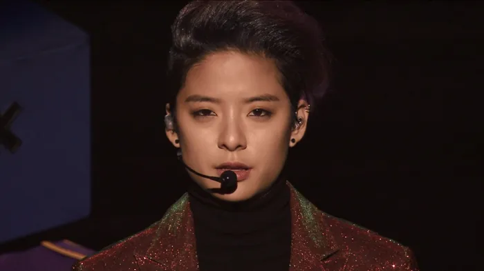 [DB日本演唱会][f(x)日本东京演唱会 f(x) the 1st concert DIMENSION 4 – Docking Station in JAPAN 2016][BDMV][37.9G][百度网盘]