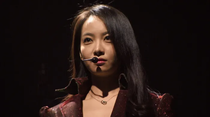 [DB日本演唱会][f(x)日本东京演唱会 f(x) the 1st concert DIMENSION 4 – Docking Station in JAPAN 2016][BDMV][37.9G][百度网盘]