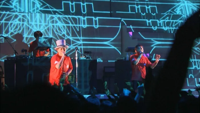 [BD日本演唱会][Denki Groove 25th Anniversary Tour Tofunsai 电気グルーヴ – 电気グルーヴ25周年记念ツアー 涂粪祭 2016][BDISO][44.2GB][百度网盘]